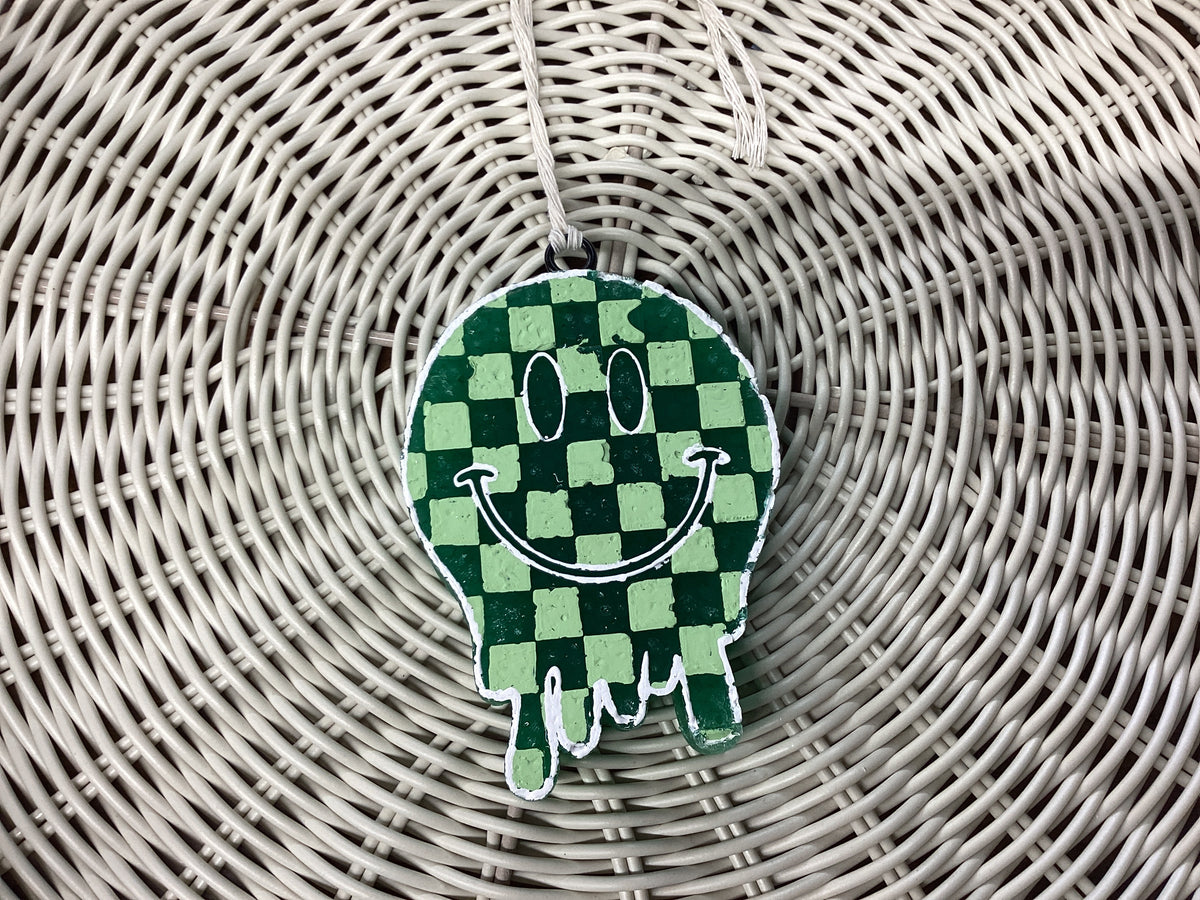 Checkered Smiley Freshie