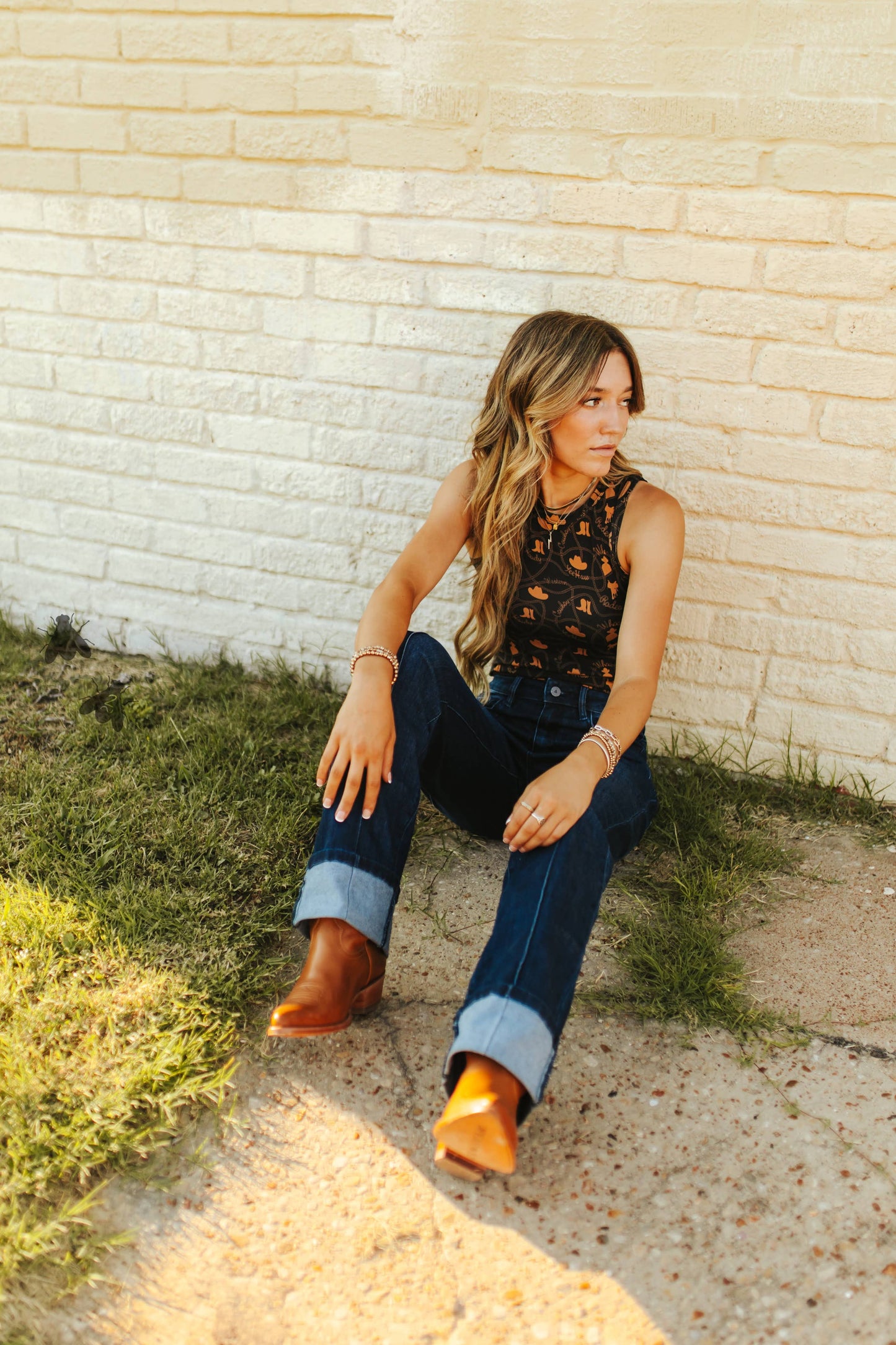 Dark Wash Line Jeans
