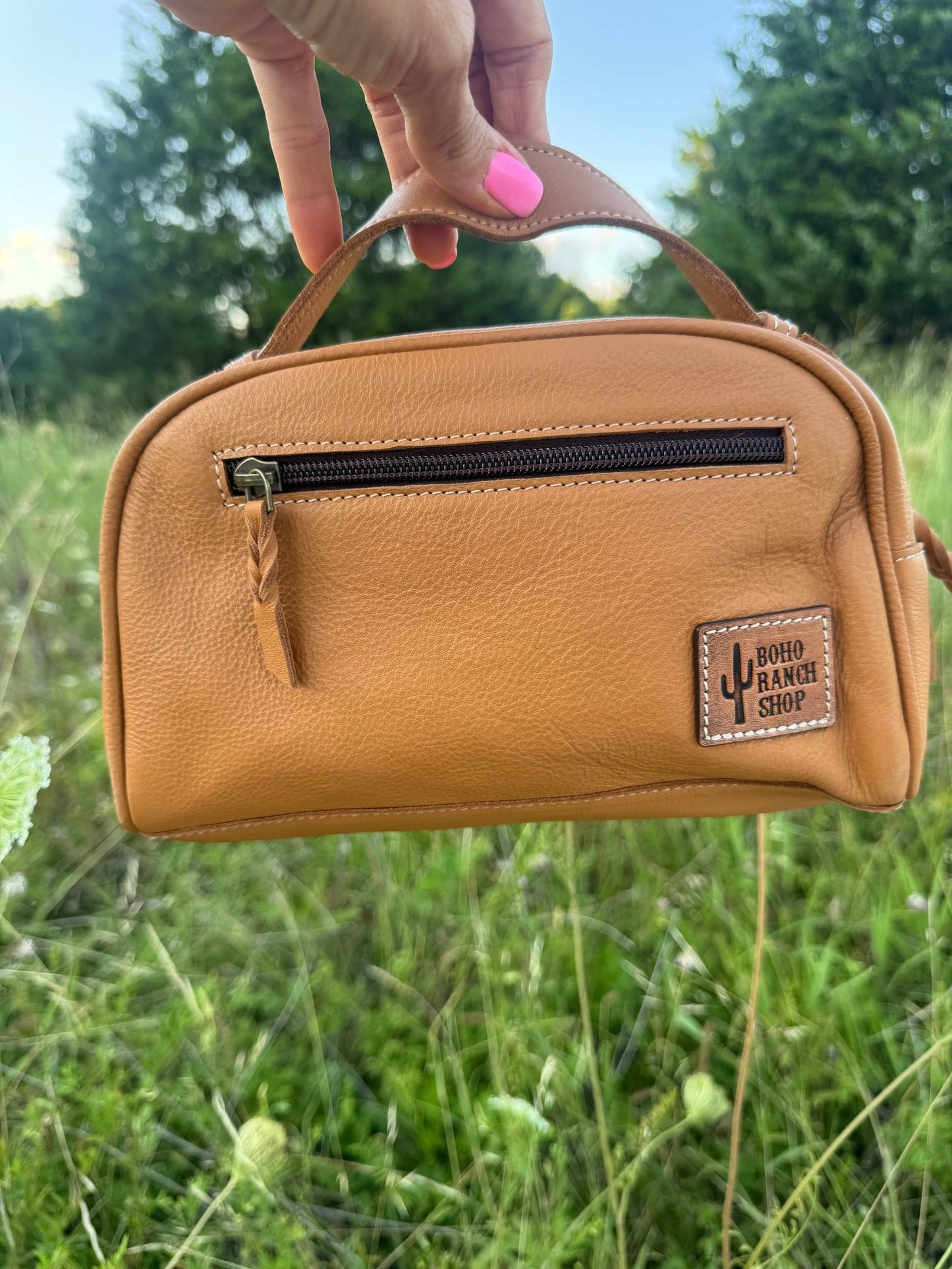 Boot Stitch Leather Toiletry Bag