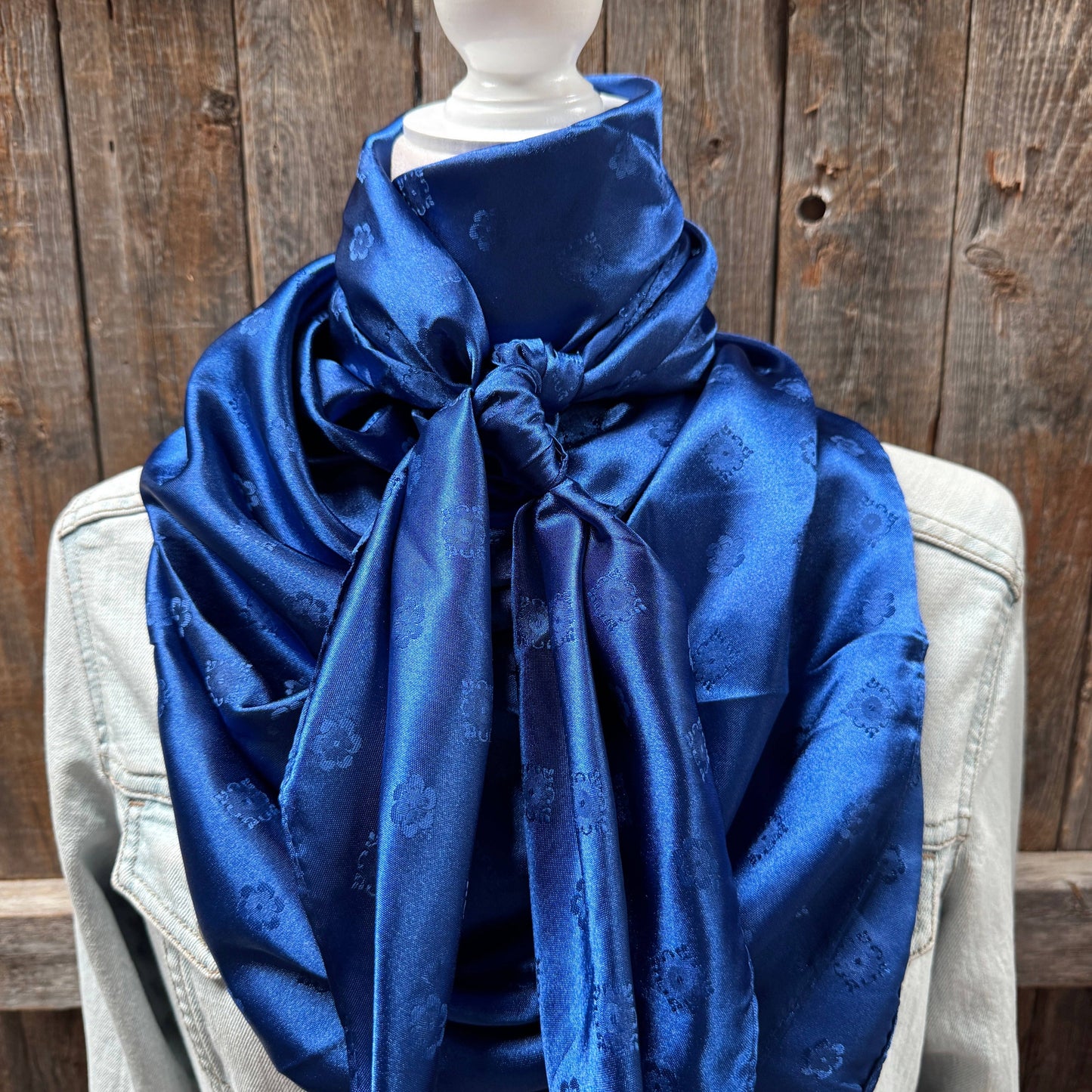 Cobalt Jacquard XL Wild Rag