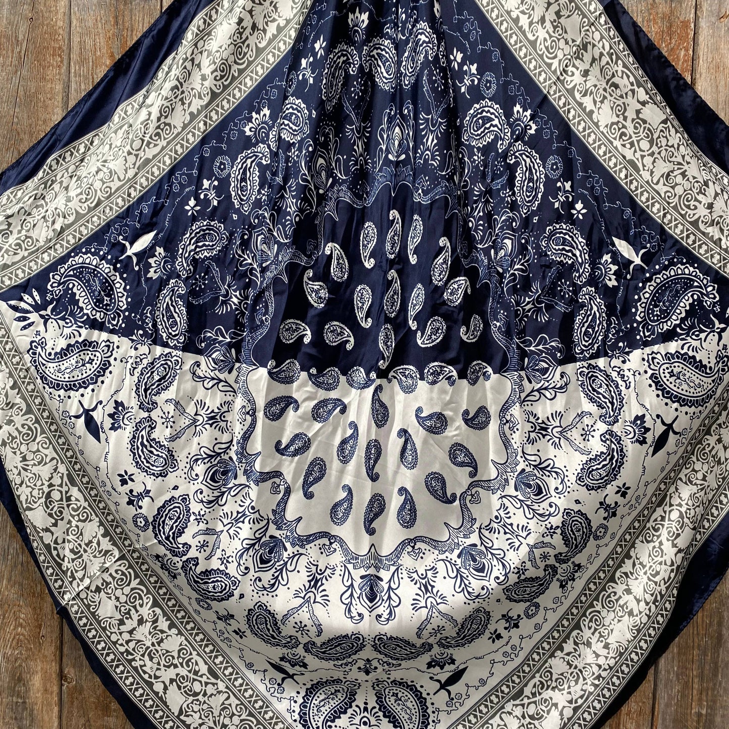 Two Tone Navy Paisley Wild Rag