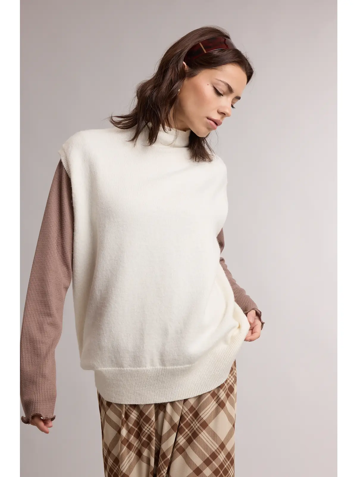 Mock Neck Sweater Vest