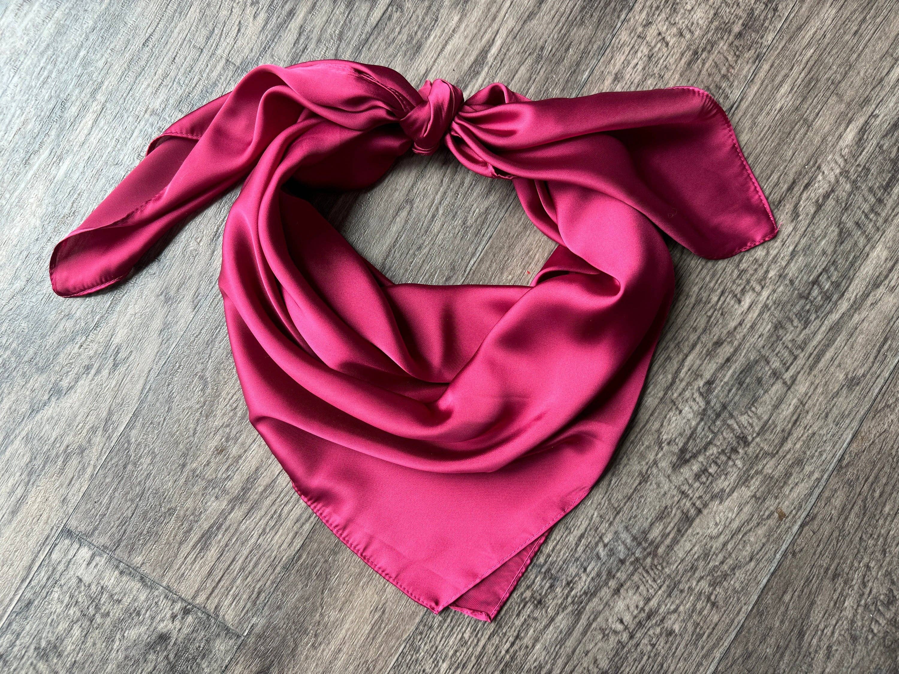 Wild Rag Cranberry Red – Rye & Rust