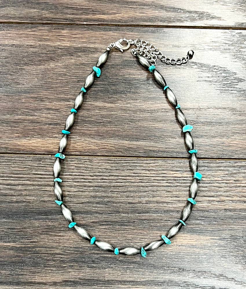 18" 18mm Elongated Navajo, Chip Necklace