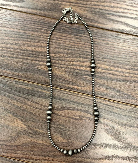 22" Clustered Navajo Bead Necklace