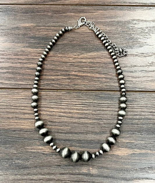18" Navajo Bead Necklace