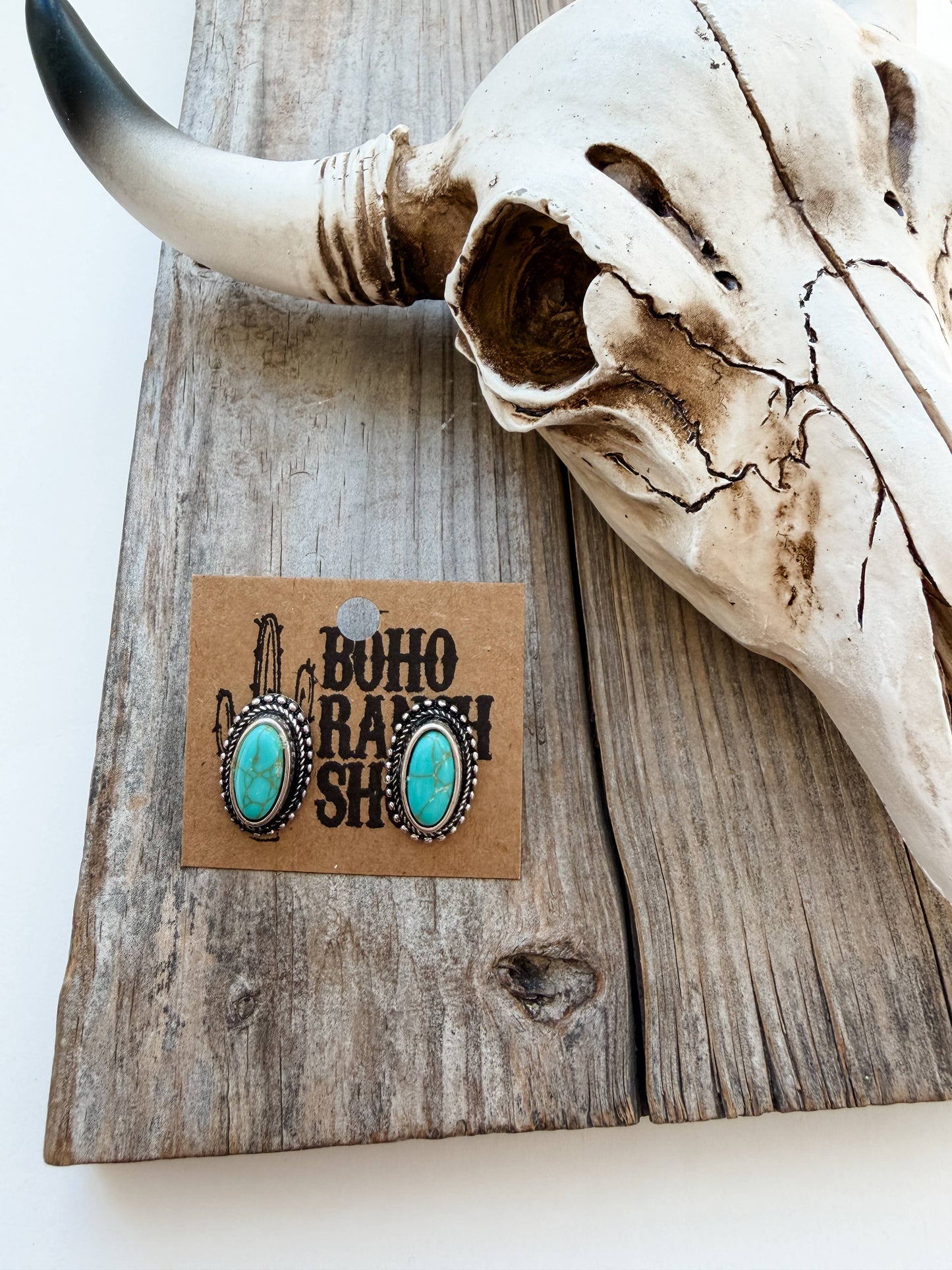 Western Turquoise Oval Stud Earrings 