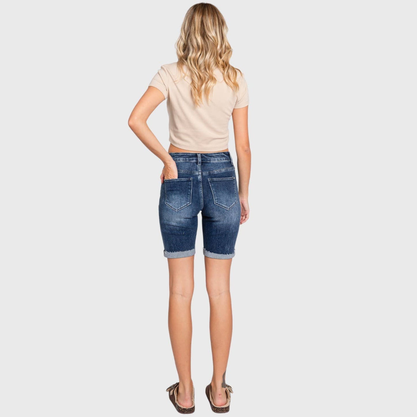 Bermuda Cuffed Short