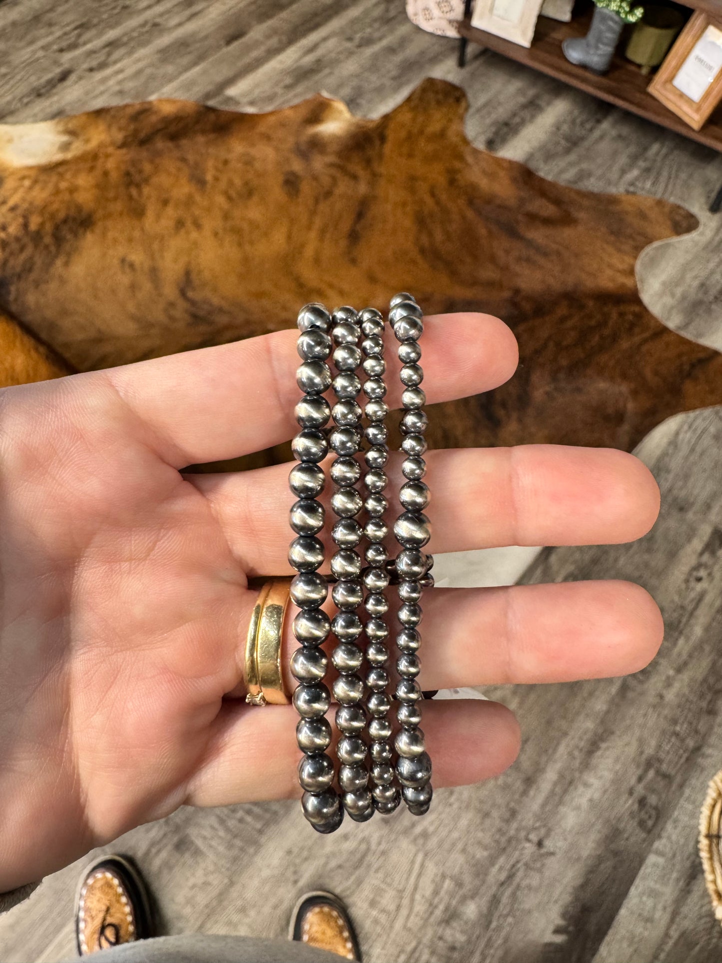 6" Sterling Silver Pearl Stretch Bracelet