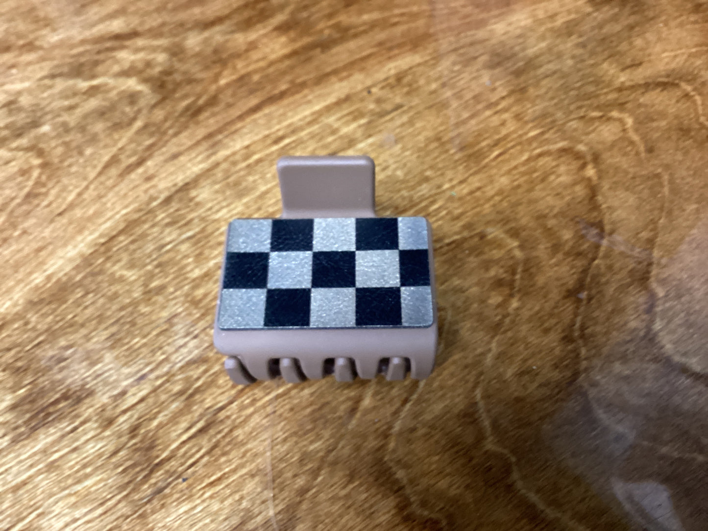 Black and Gold Checkered Clip