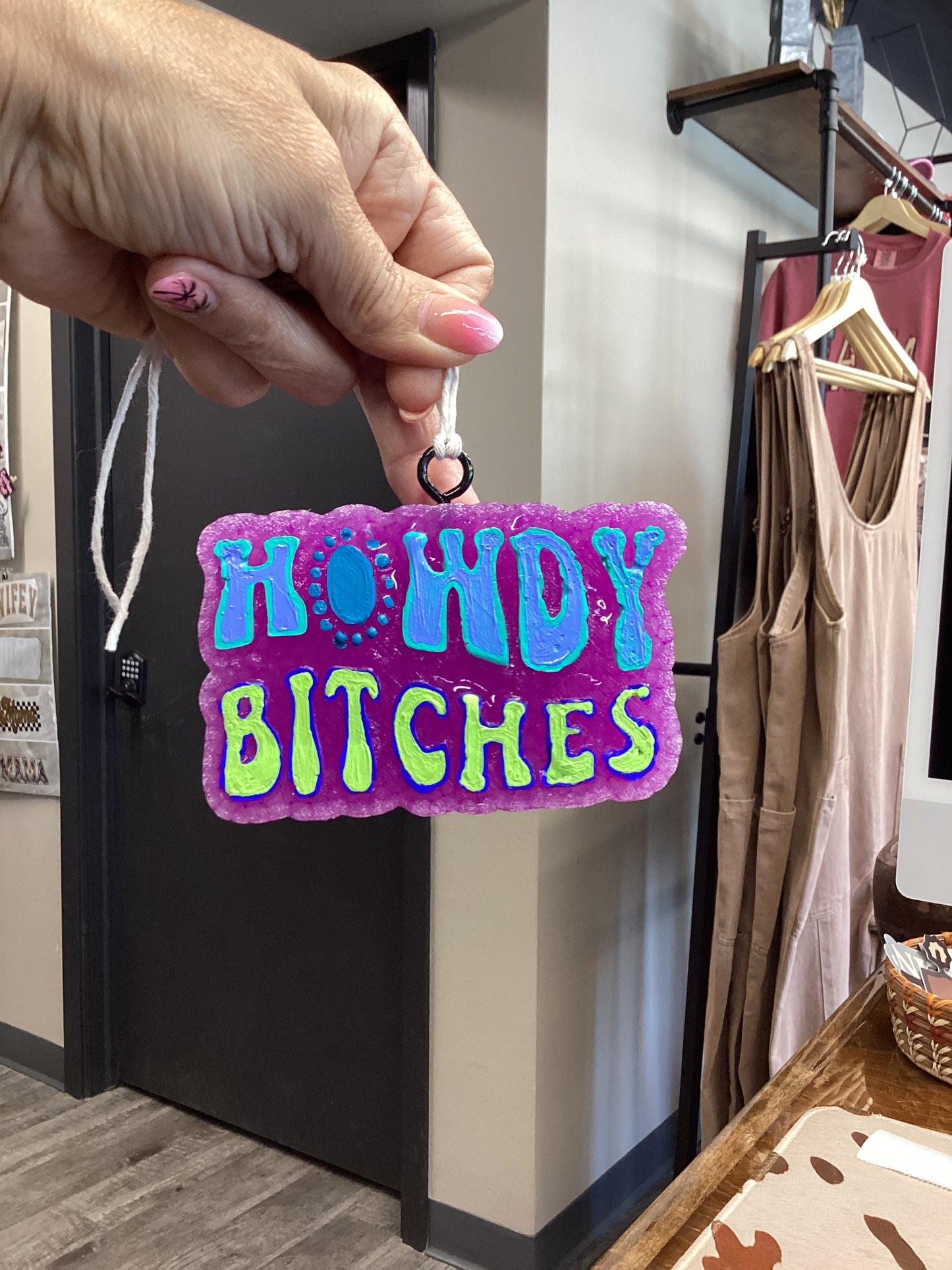 Howdy Bitches Freshie (Trophy Wife Scent)