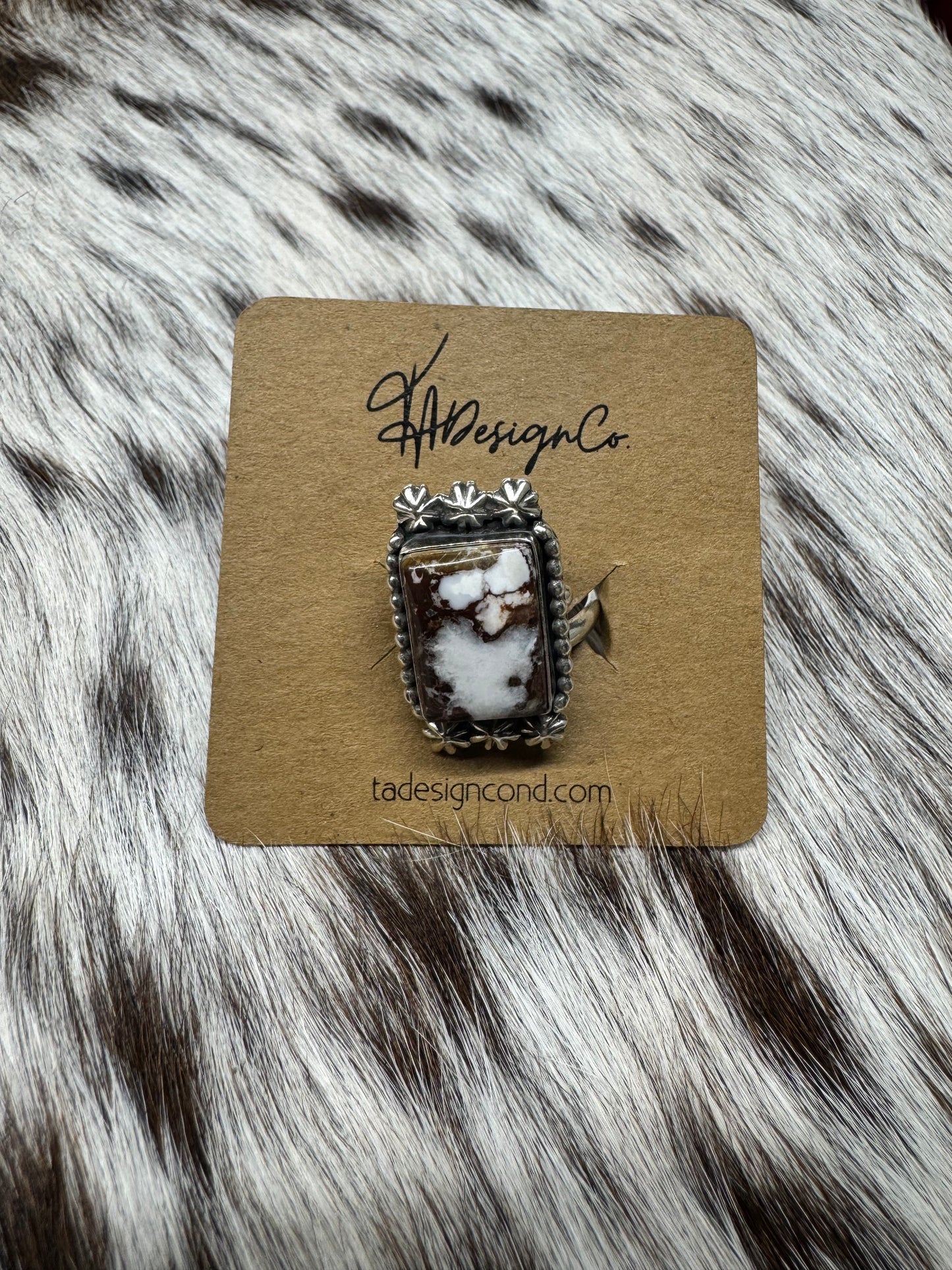 Wild Horse Rectangle Ring