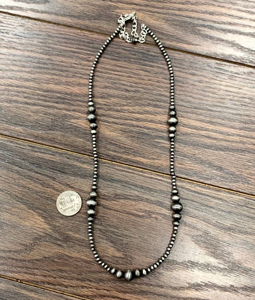 22" Clustered Navajo Bead Necklace
