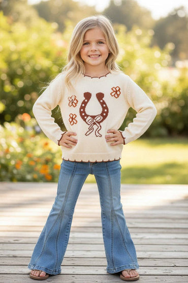 Horseshoe Flower Sweater