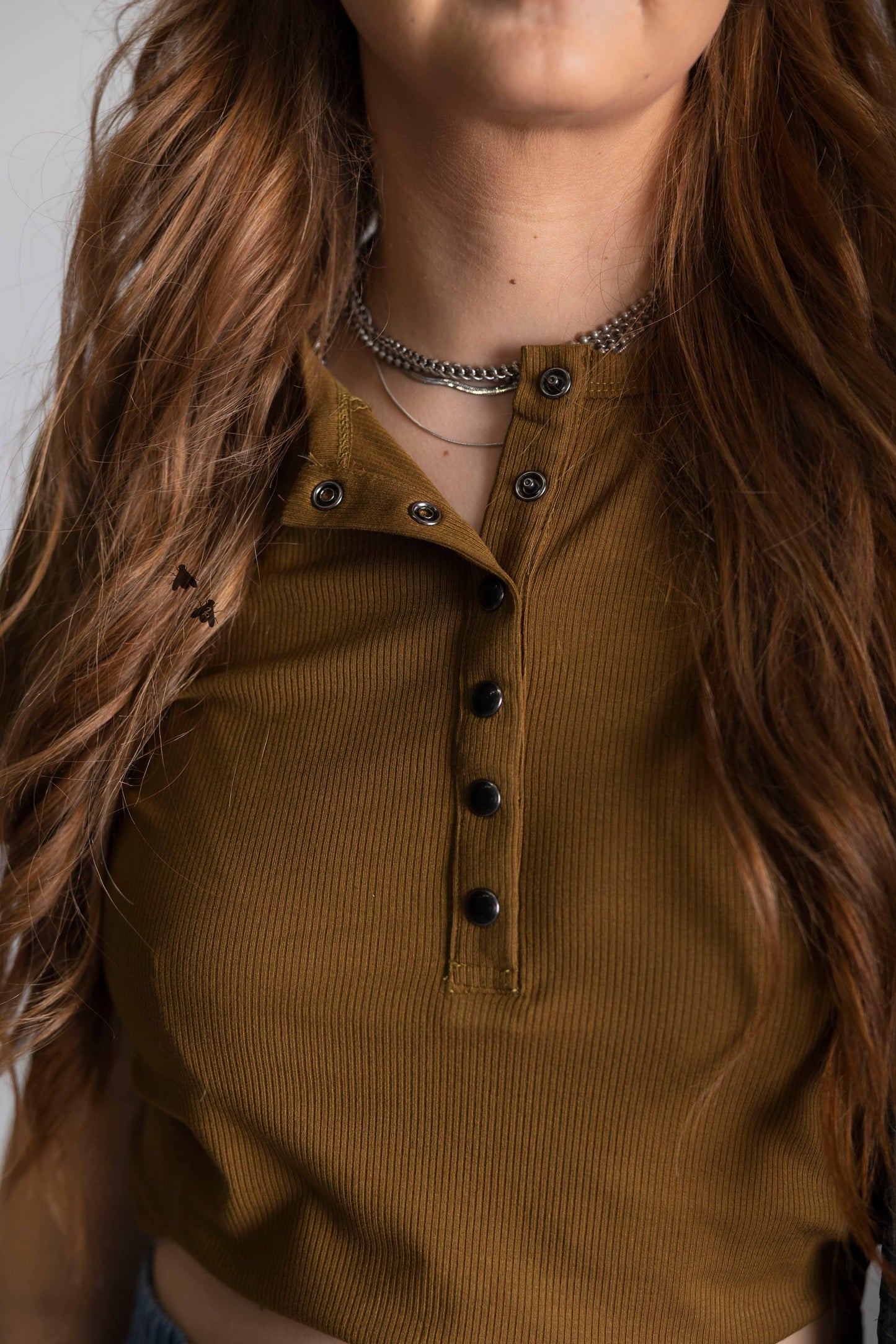 Yoakum Tee