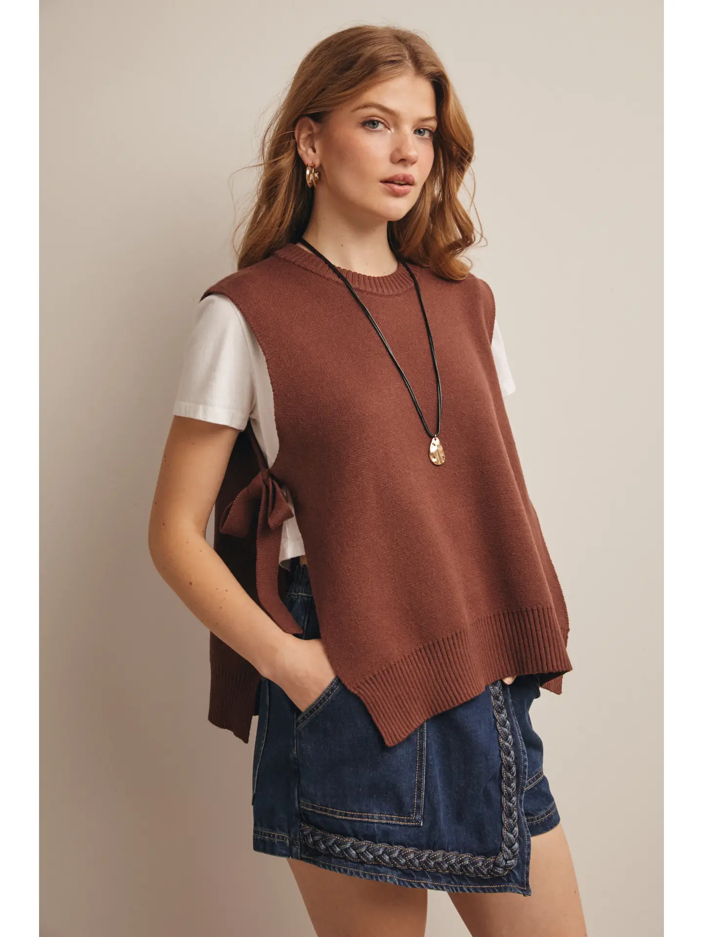 Side Tie Sweater Vest