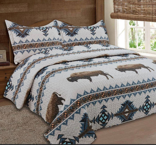 White Buffalo Aztec Bedding Set